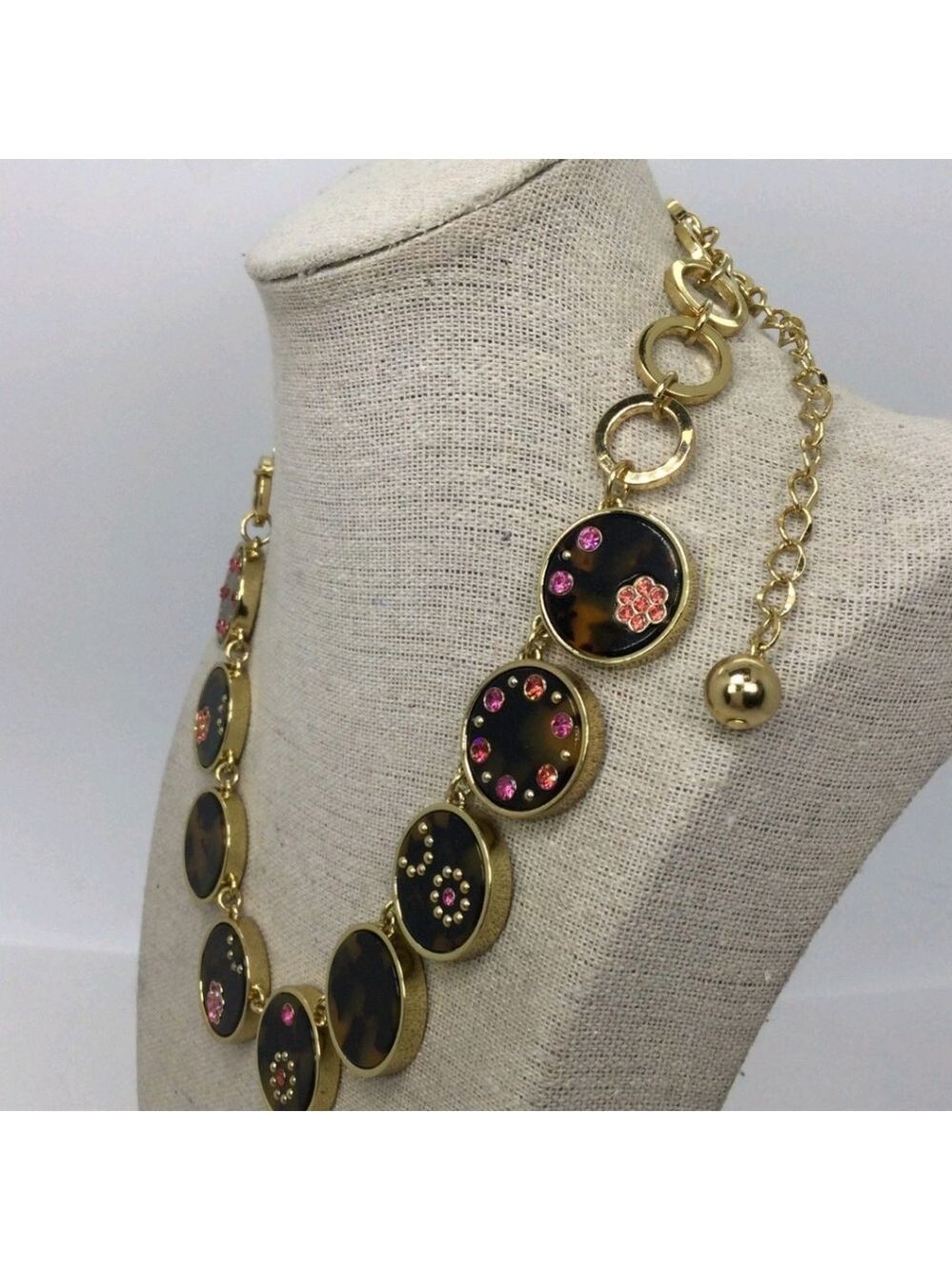 Kate Spade New York Tortoise Shell & Rhinestone Disc Necklace NWOT - Picture 2 of 5